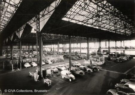 The workshops of the Citroën garage, Paul Smith. © CIVA Collections, Brussels _HD - Grande