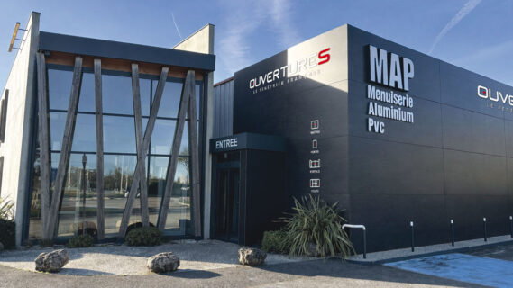 ouvertures-showroom-menuiserie